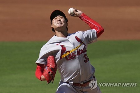 김광현, MLB 첫 PS서 3⅔이닝 3실점…세인트루이스 1차전 승리(종합2보)