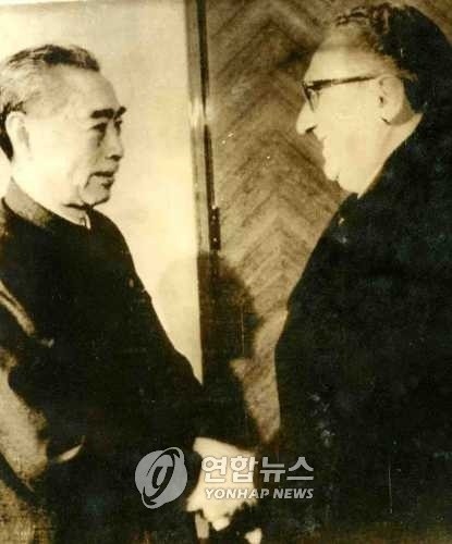 중국 근대화의 초석 다진 저우언라이 리더십