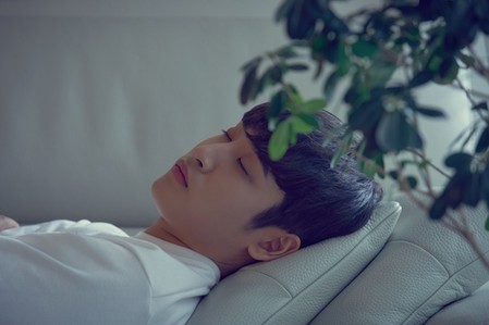 박재정, 러브송 '너라는 위로'…권진아·조정치 작사작곡