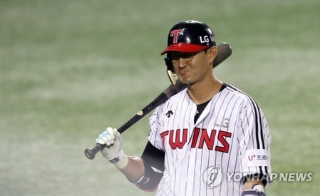 KBO's all-time hit king ends career with postseason elimination