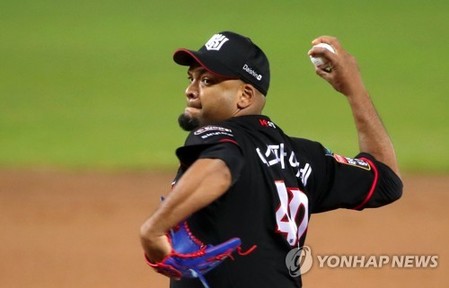 위기 몰린 kt, 2차전 선발 데스파이네 예고…두산은 최원준 출격