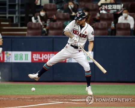 Bears' manager juggles lineup after demoralizing loss in KBO postseason