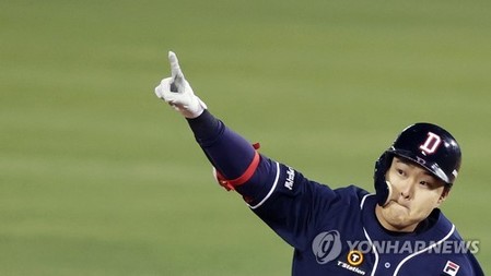 '공룡 사냥꾼' 오재일을 향한 두산의 기대…'3년 전 PO처럼'