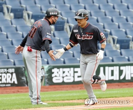 '김원형 감독 체제' SK, 전형도 전 한화 작전코치 영입