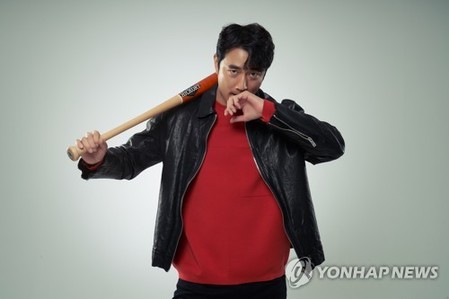 '스토브리그' 조한선·하도권, 한국시리즈 2차전 시구