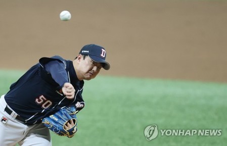 오재일은 반등…김태형 감독, 마무리 이영하도 믿는다