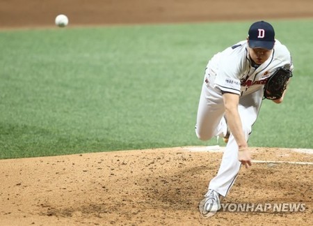 3년 만에 KS 돌아온 김강률, 7타자 연속 범타 요리로 극적 부활(종합)