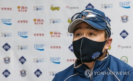 이동욱 NC 감독의 승부수 "라이트 불펜 대기한다"