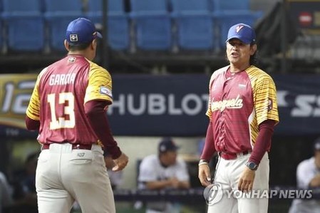 Ex-MLB coach Subero among finalists for vacant KBO managerial job
