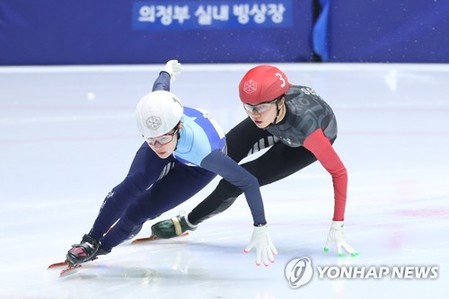 돌아온 심석희, 올 시즌 첫 국내대회 1,000ｍ서 값진 은메달