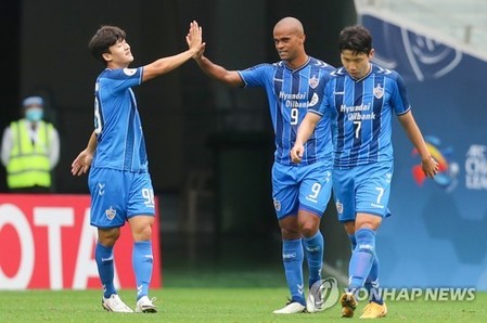 '김인성·주니오 골맛' 울산, 퍼스 2-0 격파…ACL 16강 '보인다'
