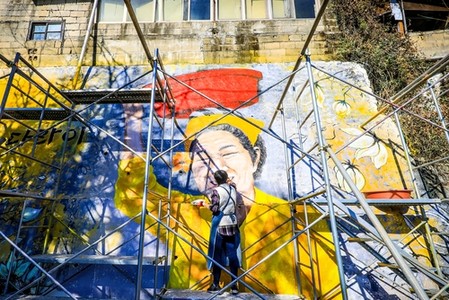 전주 벽화 트리엔날레 개막…"비대면 유튜브로 감상하세요"