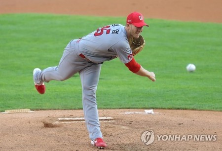 KBO's Eagles sign 2 new foreign pitchers