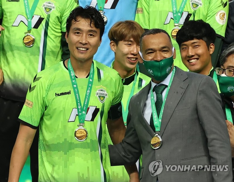 K League champions Jeonbuk part ways with coach Morais