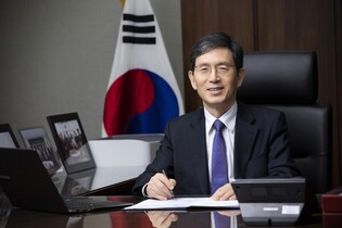 "세계로부터 선도국 역할 요구받는 한국…자부심 가져야"