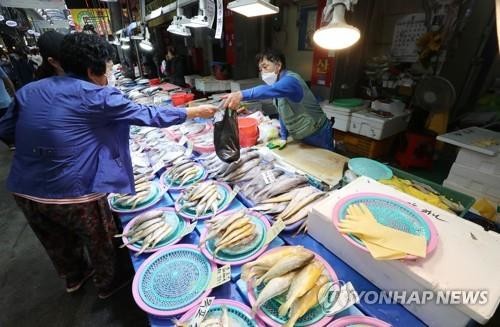 전통시장·상점가 살린다…광주전남중기청, 55곳에 227억원 투입