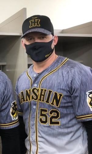 KBO리그 외인들, 일본 진출로 '돈방석'…샌즈 연봉 15배 상승