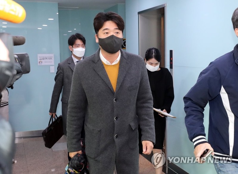 장고에 들어간 KBO, 키움 '팬 사찰 의혹' 더 숙고하기로