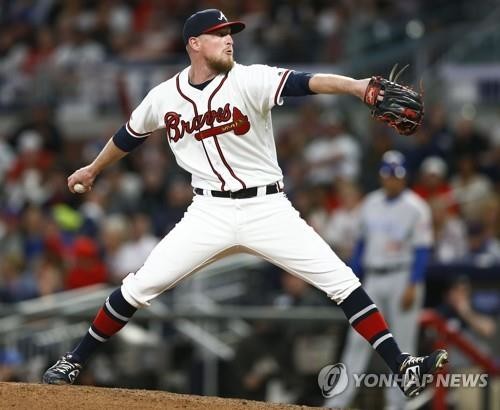 Defending KBO champions Dinos acquire ex-MLB pitcher Parsons