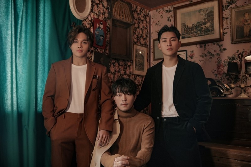 '겨울잠' 장덕철 "보컬기량 늘어…후렴 애드리브 저희도 놀랐죠"