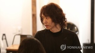 양준일, 2집 앨범 '저작권법 위반'으로 경찰 고발돼