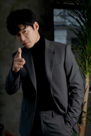 유준상 "'경이로운 소문' 시즌2서 악귀 더 많이 잡고 싶어"