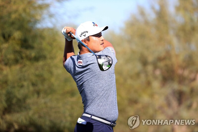 이경훈, PGA 피닉스 오픈 2R 공동 4위…선두와 2타 차(종합)