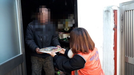 창녕군, 소외된 이웃에게 사랑모듬전 전달