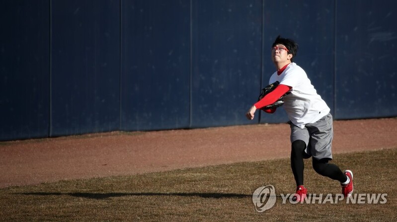 '빅리거 도전' 양현종 "신인의 마음으로…많은 이닝 던지겠다"
