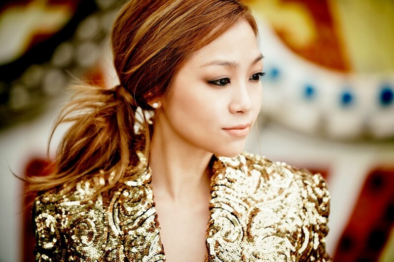 가수 박정현, 본부엔터테인먼트와 전속계약