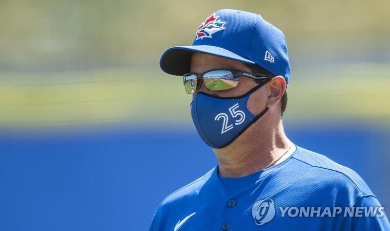 MLB 토론토, 내년에도 몬토요 감독에 지휘봉 맡긴다