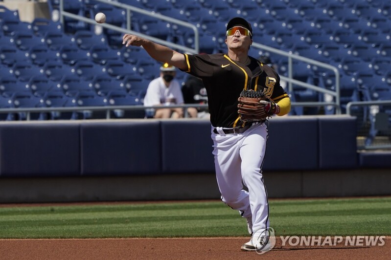Padres' Kim Ha-seong picks up 1st spring RBI in return from illness