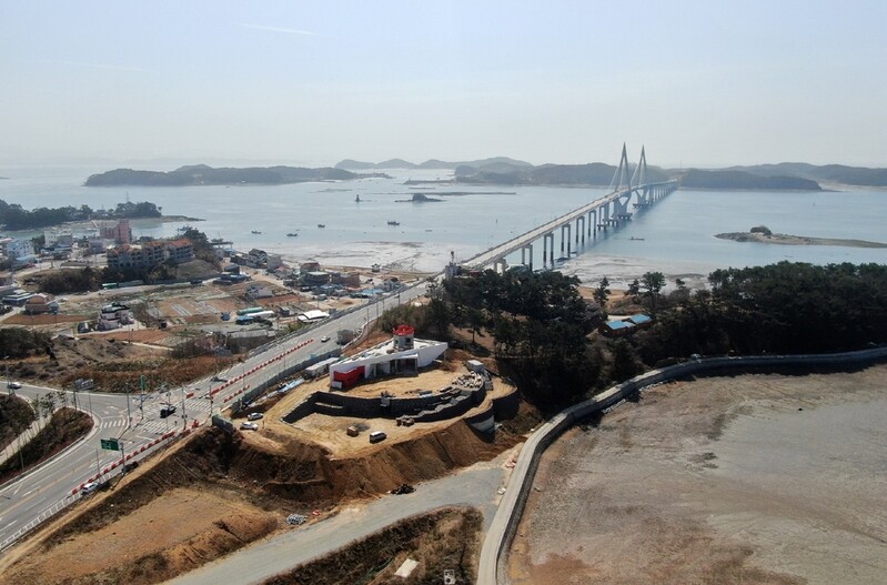 대천항∼안면도 도로 개통 9개월 앞…관광시설 확충 잇따라