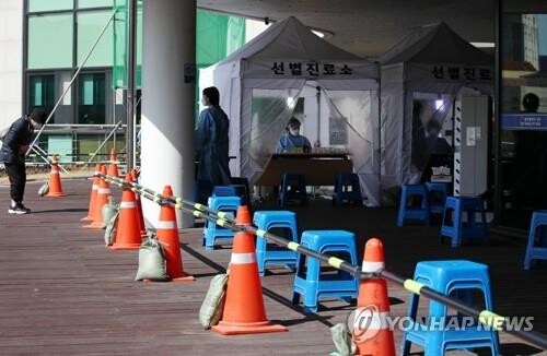'친구 사이' 20대 잇따라 확진…잠잠하던 광주, 재확산 우려