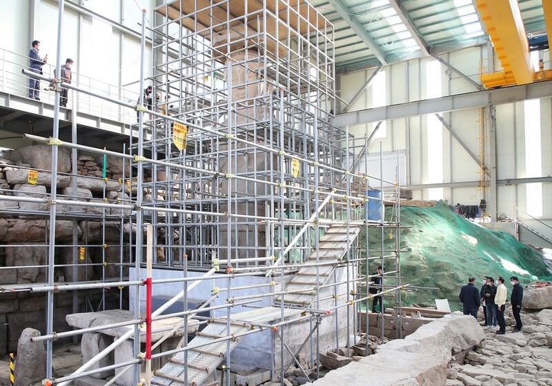 충주 미륵대원지 거대 석불 올해 말 다시 본다