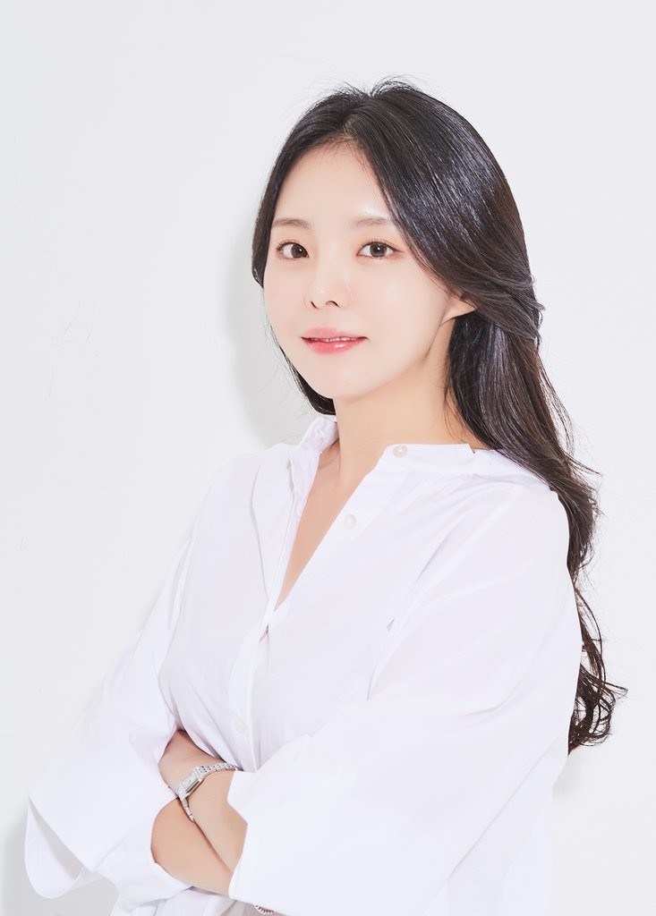'BTS 제이홉 친누나' 인플루언서 정지우, 다음 달 결혼
