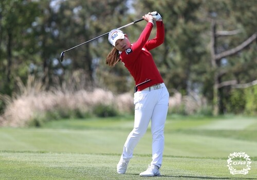 '바람의 여왕' 이소미, 제주 강풍 뚫고 '개막전의 여왕'(종합)