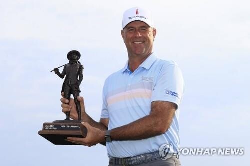 RBC Heritage Champion Stewart Cink jumps to 44th place in world rankings