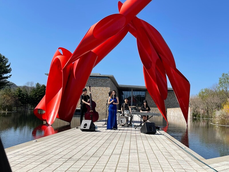 원주 명소에서 펼쳐지는 재즈 공연…영상 제공으로 시민 위로