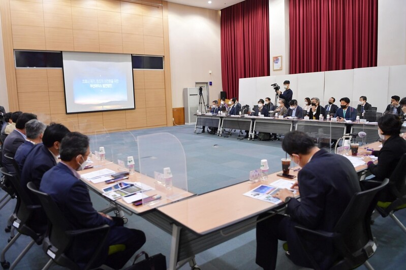 부산미래혁신위 "문화산업도시 5대 혁신과제 부산시에 제안"