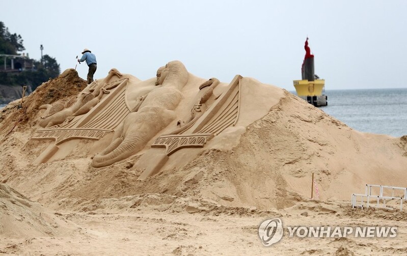 Busan Sand Festival resumes in the form of an exhibition in two years