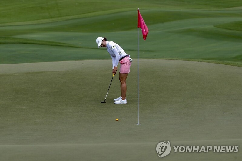 최운정, 혼다 LPGA 타일랜드 3라운드 4타 차 공동 7위