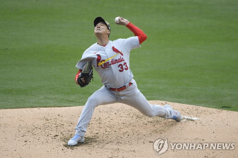 김광현, 시즌 2승 실패…김하성에 삼진·밀어내기 볼넷