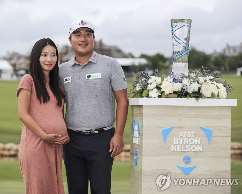 With pregnant wife, role model looking on, Lee Kyoung-hoon delivers memorable PGA win
