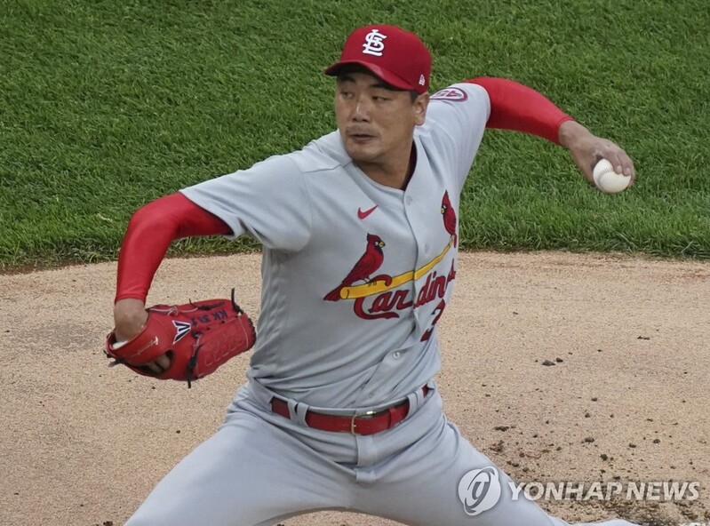 Cardinals' Kim Kwang-hyun gives up go-ahead homer, suffers 2nd straight loss