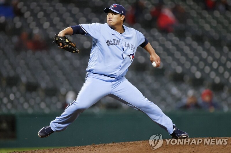 경의 표한 현지 매체들 "류현진, 최악의 악천후 이겨냈다"