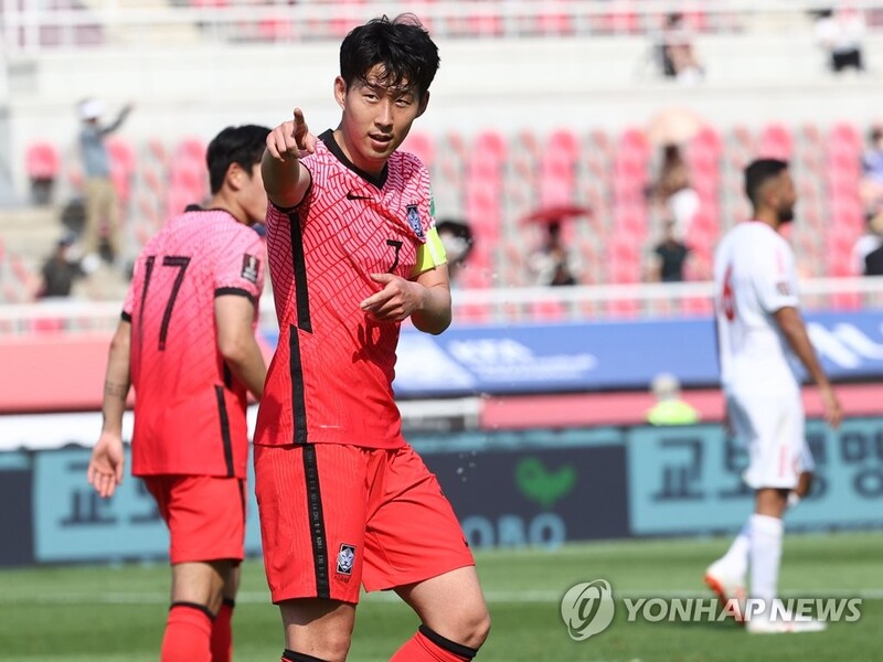 (LEAD) S. Korea display newfound mettle in come-from-behind World Cup qualifying win