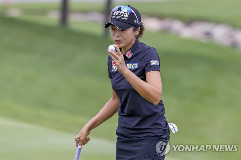 허미정-이정은, LPGA 2인 1조 대회 3R 공동 4위