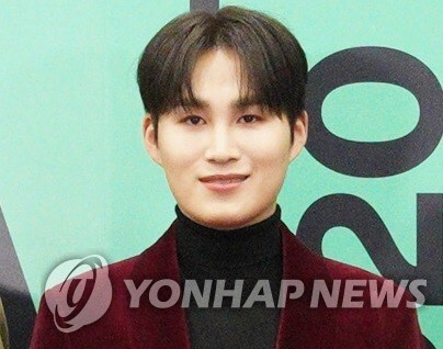 [방송소식] 가수 김희재, 해군 후배들 위해 1천만원 기부