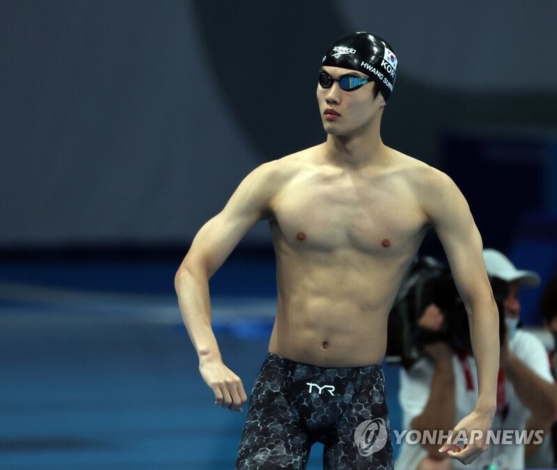 (Olympics) Record-breaking swimmer just happy to be in final in 100m freestyle